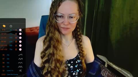 Snapshot of _goldilocks__ chatting on September 21, 2025, 7:10 am _goldilocks__ online show from September 21, 2025, 7:10 am