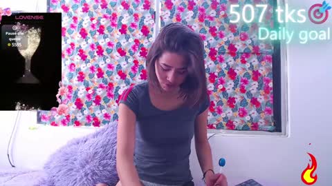 Gwen online show from January 15, 2025, 12:58 pm