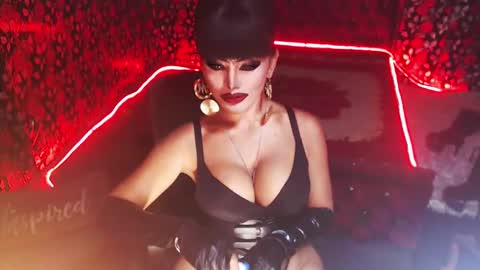 Snapshot of _hailyourqueenx chatting on January 6, 2025, 9:11 pm GoDDess  Chloe online show from January 6, 2025, 9:11 pm