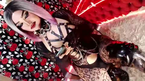 GoDDess  Chloe online show from November 18, 2025, 8:13 pm