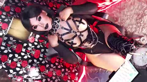 Snapshot of _hailyourqueenx chatting on February 9, 2026, 12:47 am GoDDess Chloe online show from February 9, 2026, 12:47 am