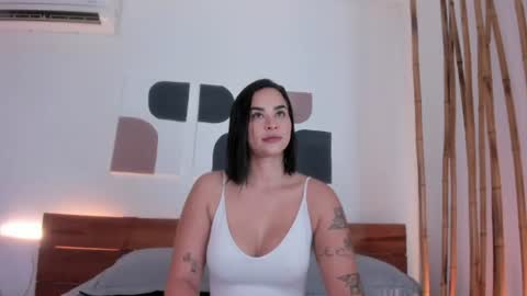 Snapshot of _hanna_johnson_ chatting on June 14, 2026, 2:09 am Hanna johnson online show from June 14, 2026, 2:09 am