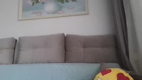 Criss4u online show from April 20, 2026, 7:22 am