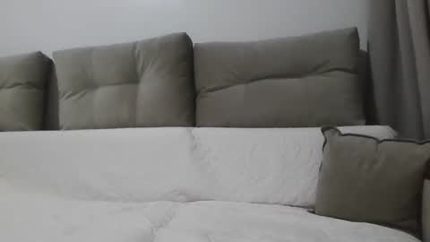Snapshot of _hidden_frommymoom_ chatting on April 24, 2026, 6:43 pm Criss4u online show from April 24, 2026, 6:43 pm
