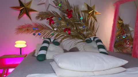 Holly online show from January 21, 2025, 5:38 am