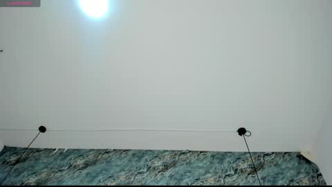 Hollywood online show from December 7, 2024, 2:42 am