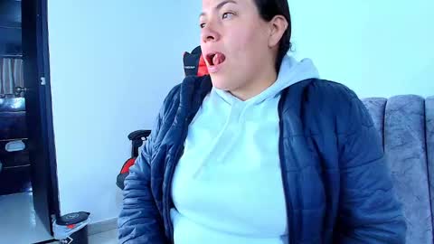 Honey online show from September 25, 2025, 12:09 pm