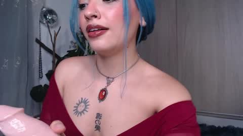 Snapshot of _hotpink chatting on April 17, 2026, 11:41 pm Jenn online show from April 17, 2026, 11:41 pm