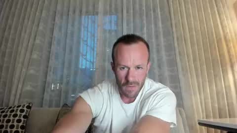 Snapshot of _hotr0d chatting on June 13, 2026, 1:47 am Hot Rod online show from June 13, 2026, 1:47 am