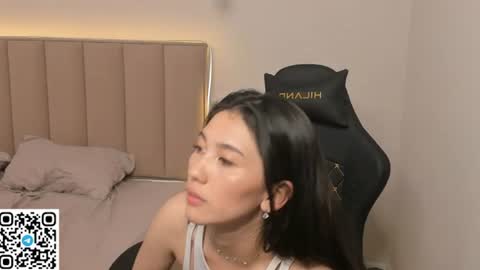 Snapshot of _iris_on_cam_ chatting on July 11, 2026, 4:21 pm _iris_on_cam_ online show from July 11, 2026, 4:21 pm