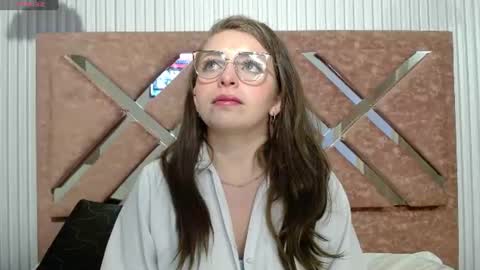Snapshot of _isaabellaa chatting on June 28, 2026, 5:41 pm Isa online show from June 28, 2026, 5:41 pm