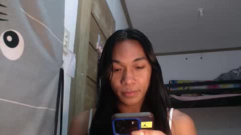 Snapshot of _iwantyourx chatting on September 8, 2025, 7:57 pm KIA online show from September 8, 2025, 7:57 pm