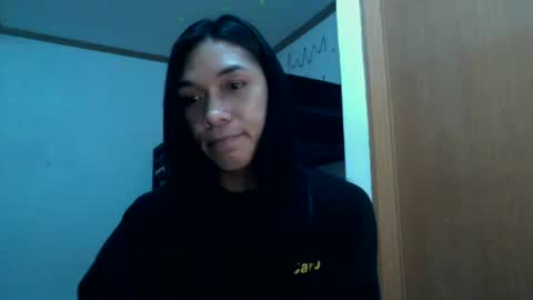 Snapshot of _iwantyourx chatting on January 10, 2026, 12:34 am KIA online show from January 10, 2026, 12:34 am