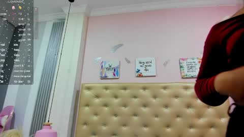 J A D E online show from April 21, 2026, 12:33 pm