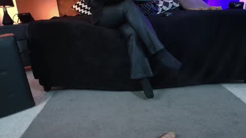 Miss Jade online show from October 21, 2025, 11:55 am