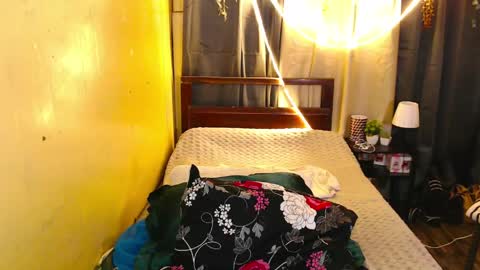 _jazzysweetheart_ online show from May 22, 2026, 10:32 am