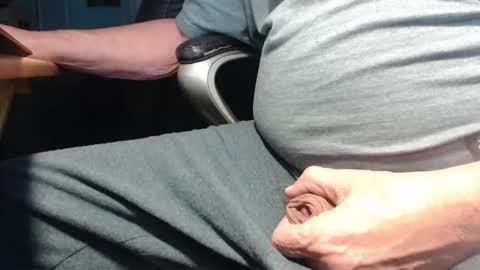 _jimmini online show from February 21, 2026, 7:42 am