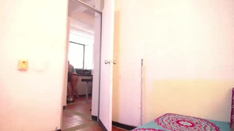 Joanne  Oliver online show from December 1, 2025, 4:12 pm