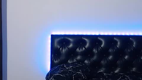 Joni online show from October 31, 2025, 4:57 am