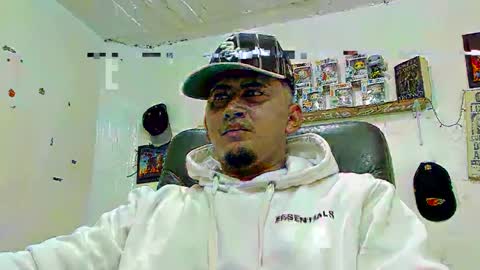 Snapshot of _jordanxxiii chatting on February 2, 2025, 5:15 pm jordan online show from February 2, 2025, 5:15 pm