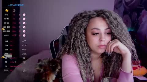 _just_a_queen_3 online show from December 31, 2024, 8:59 am