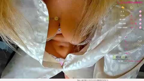 _justcallme_ online show from July 26, 2026, 12:23 pm