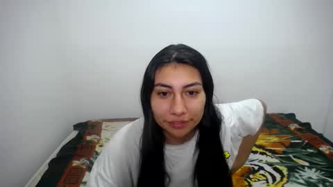 Snapshot of _katerin_love chatting on March 4, 2025, 11:32 pm kateryn online show from March 4, 2025, 11:32 pm
