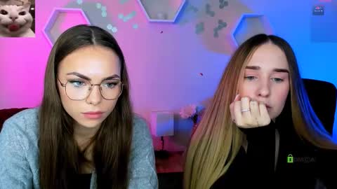 Snapshot of _kellykitten_ chatting on December 2, 2025, 9:47 am _kellykitten_ online show from December 2, 2025, 9:47 am