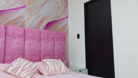 Kendall online show from March 19, 2026, 12:09 pm