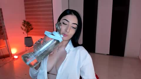 Kendra online show from November 23, 2025, 12:43 am