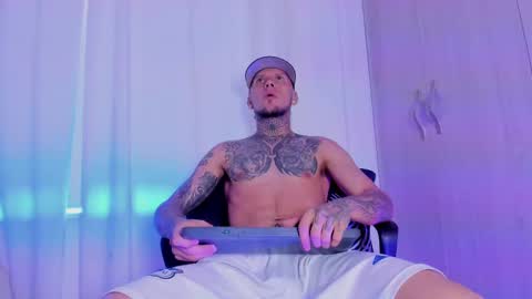    online show from October 7, 2025, 3:42 pm