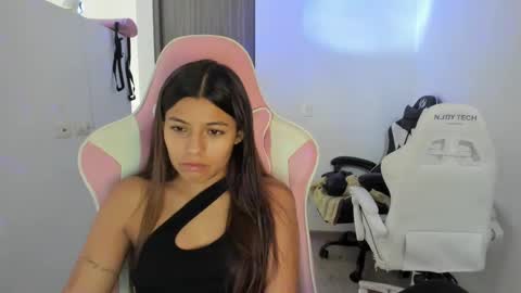 khloe sweet online show from September 23, 2025, 5:38 pm