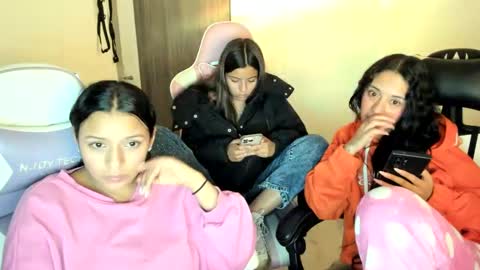 khloe sweet online show from October 2, 2025, 2:18 am