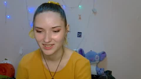 _kikiclark_ online show from September 10, 2025, 7:25 pm