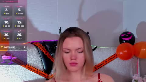 Kitty - online show from October 27, 2025, 2:21 pm