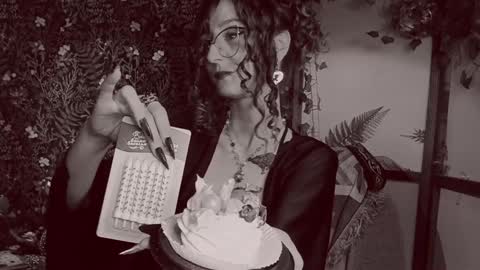 Lady Luna online show from December 30, 2024, 3:58 am