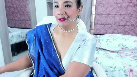 NAILHA SAJANI  online show from March 1, 2025, 2:44 pm