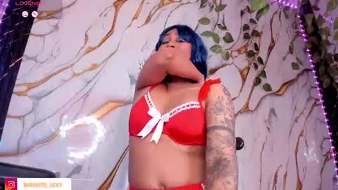 Snapshot of _latinsexy chatting on June 17, 2026, 6:53 pm _latinsexy online show from June 17, 2026, 6:53 pm