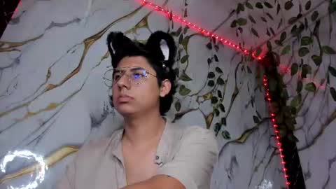 Snapshot of _latinsexy chatting on June 25, 2026, 11:20 pm _latinsexy online show from June 25, 2026, 11:20 pm