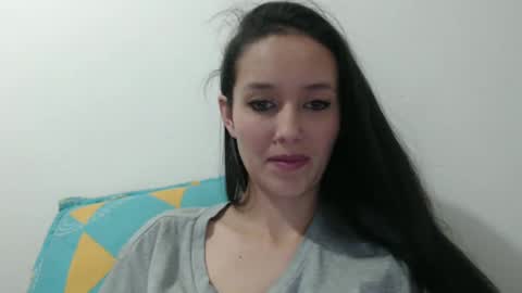 Lauren 3 online show from December 27, 2024, 5:52 am