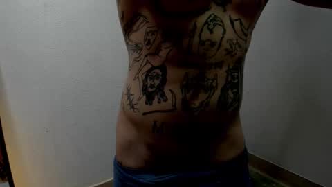 Layne online show from October 8, 2025, 11:08 am