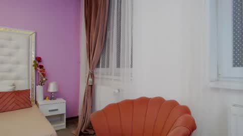 Snapshot of _lenapaul_ chatting on March 12, 2025, 4:30 am Lena Paul online show from March 12, 2025, 4:30 am