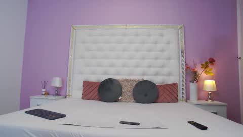 Lena Paul online show from January 7, 2026, 4:59 am