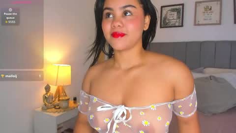 Lia 3 online show from April 25, 2026, 1:25 pm