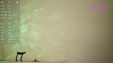 _lillilly_ online show from June 23, 2026, 5:05 am