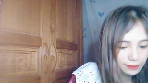 Snapshot of _lily0_ chatting on July 21, 2026, 9:22 am _lily0_ online show from July 21, 2026, 9:22 am
