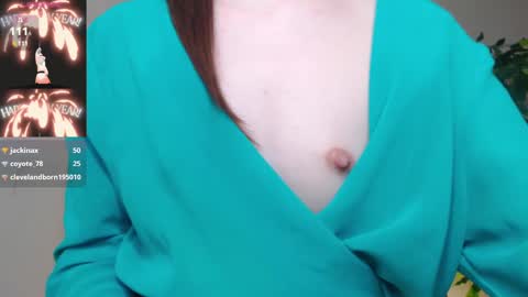 Snapshot of _little_misss chatting on January 19, 2025, 11:01 am Mila  online show from January 19, 2025, 11:01 am