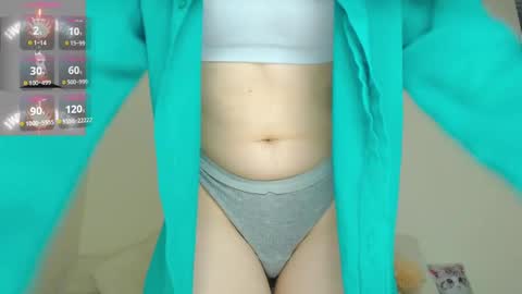 Snapshot of _little_misss chatting on January 23, 2025, 7:32 am Mila  online show from January 23, 2025, 7:32 am