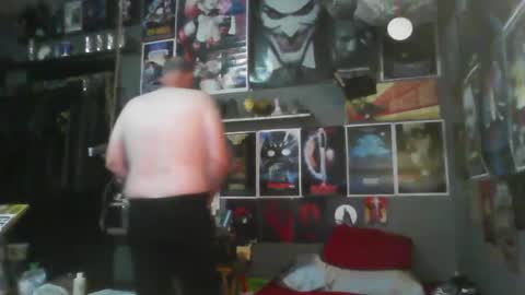 That guy online show from September 16, 2025, 3:57 pm