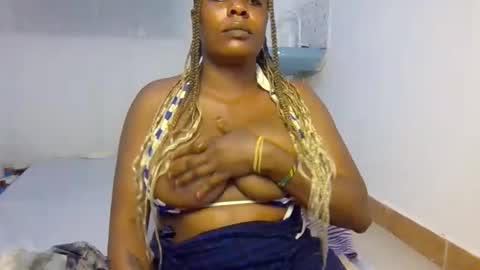 Lorena online show from March 3, 2026, 6:25 pm